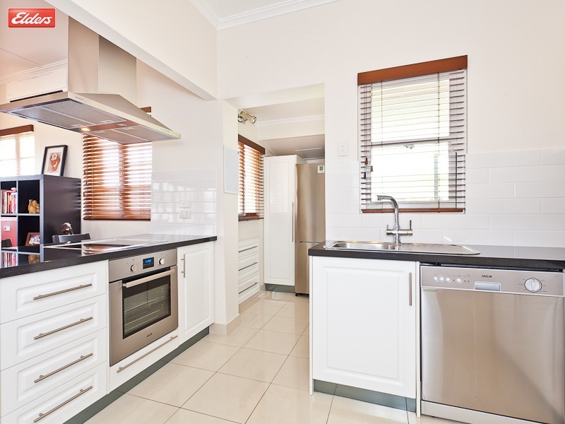 182 Lloyd St, Enoggera QLD 4051