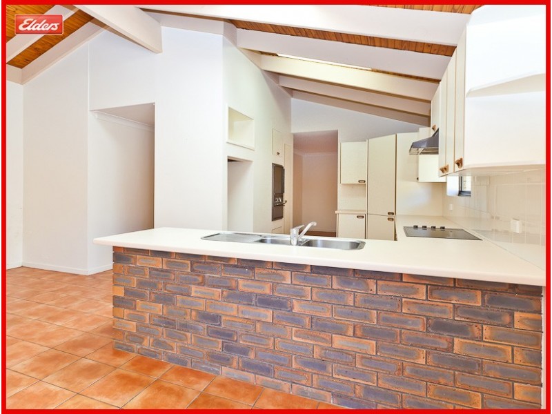 36 Leckmy St, Ferny Grove QLD 4055