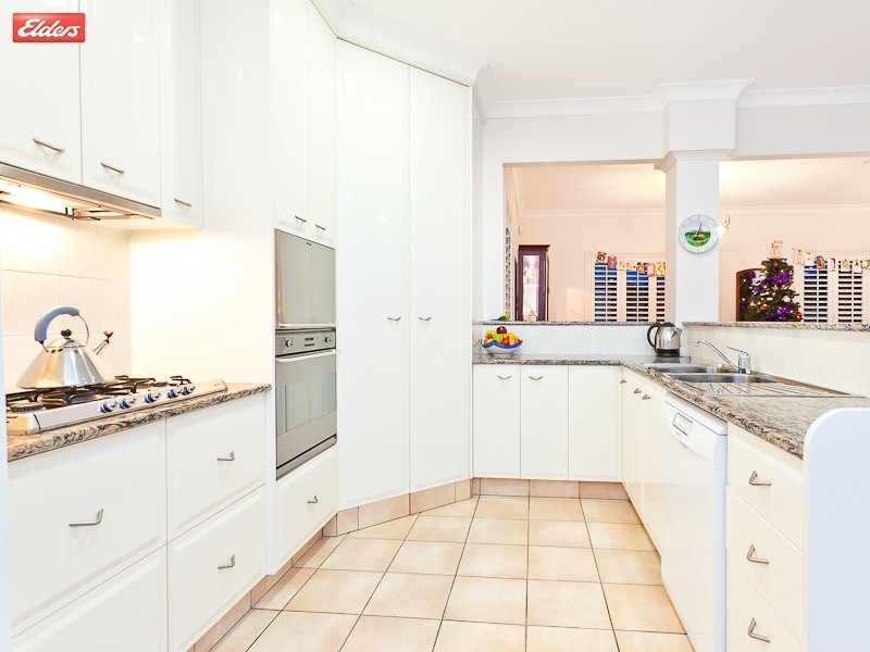 10 Flametree Street, Bridgeman Downs QLD 4035