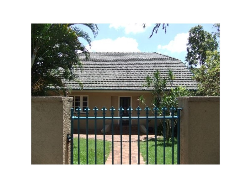 34 Woodland Street, Ashgrove QLD 4060