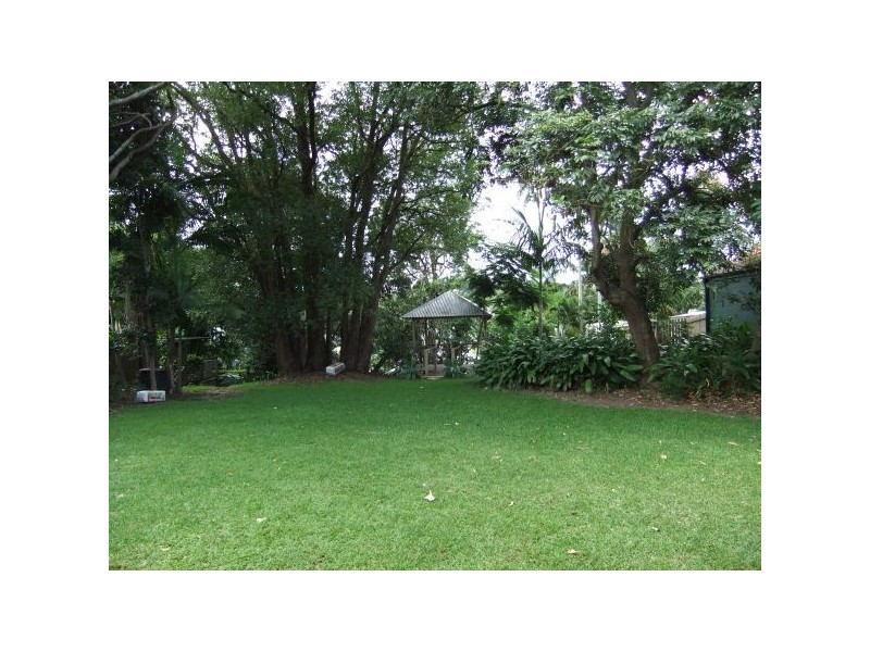 34 Woodland Street, Ashgrove QLD 4060