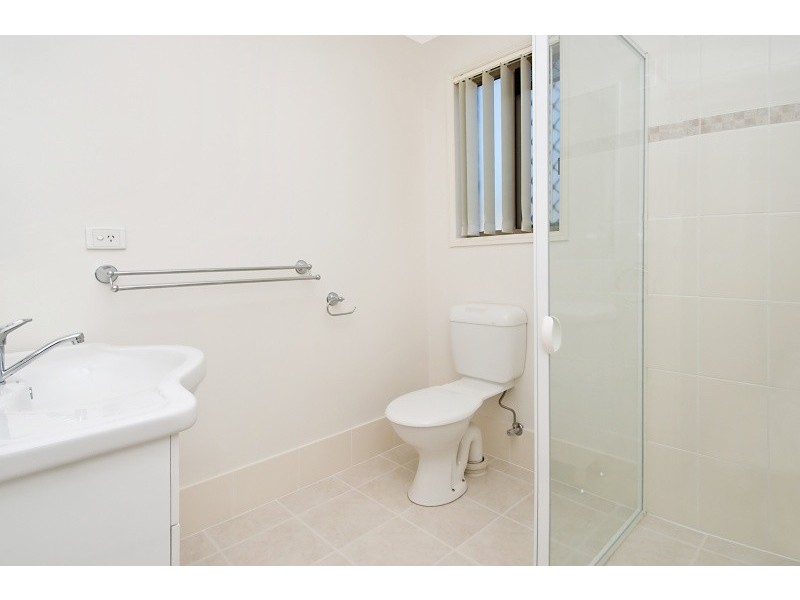 2/10 Gearside Street, Everton Park QLD 4053