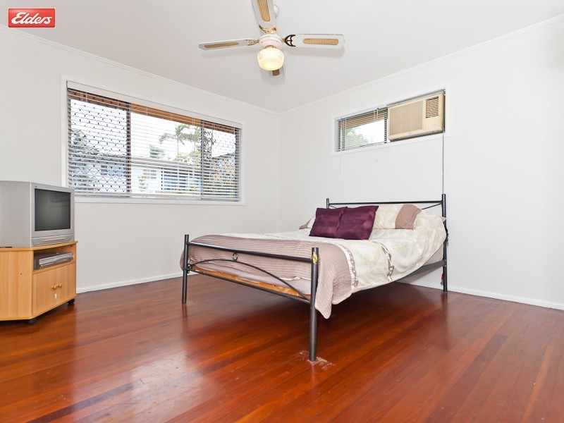 21 Streeton Parade, Everton Park QLD 4053