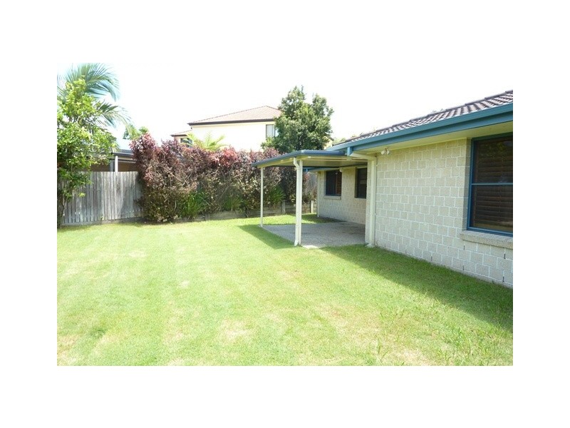 20 Inverary Place, Upper Kedron QLD 4055