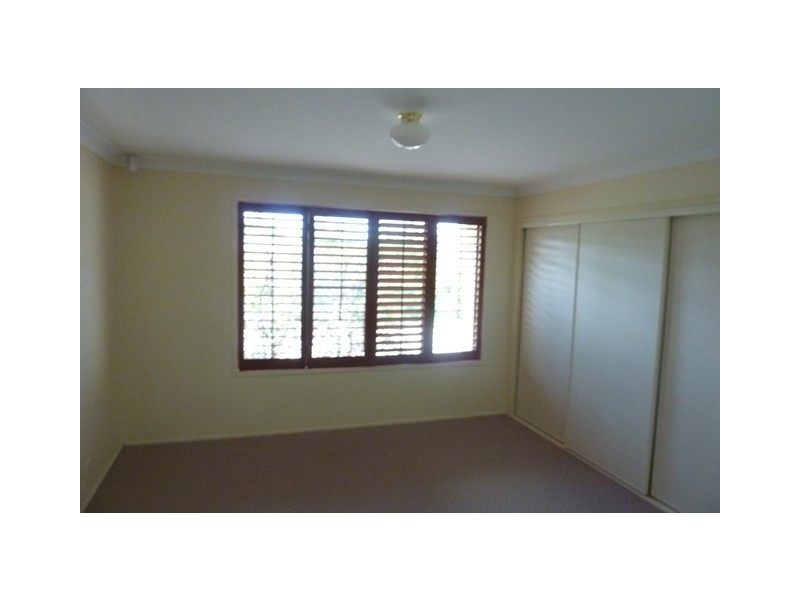 20 Inverary Place, Upper Kedron QLD 4055