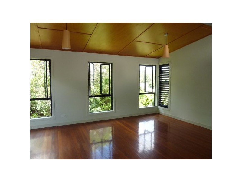 42 Kyrunda Street, Mitchelton QLD 4053