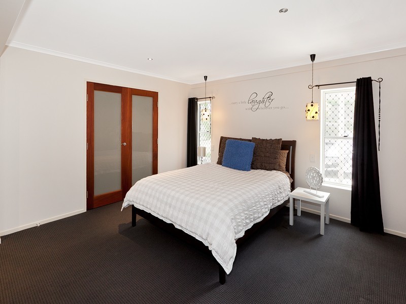 79 Wilgarning Street, Stafford Heights QLD 4053