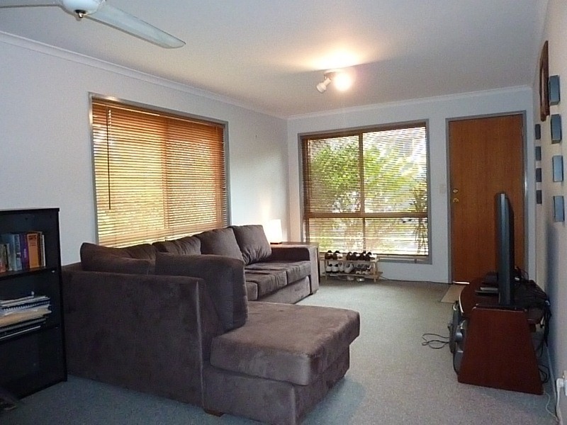 60/38 Grove Ave, Arana Hills QLD 4054