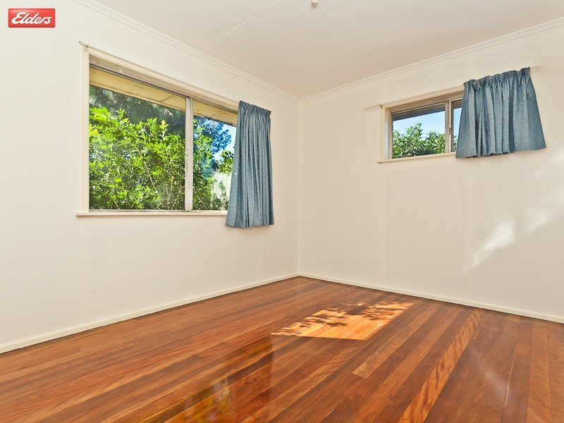 21 Caesar Road, Ferny Hills QLD 4055