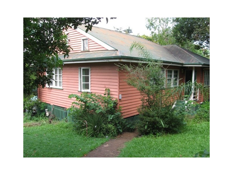 14 Casey Street, Keperra QLD 4054