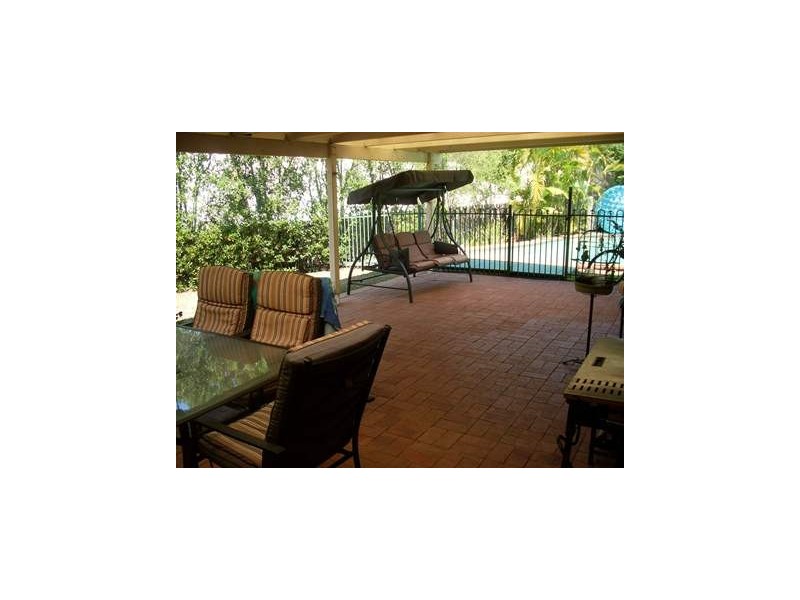 6 Carrick Place, Ferny Grove QLD 4055
