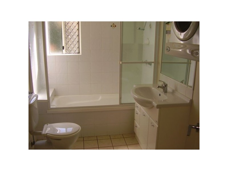 4/53 Collins, Clayfield QLD 4011