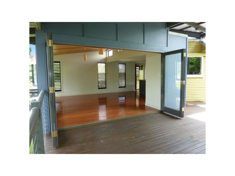 42 Kyrunda Street, Mitchelton QLD 4053