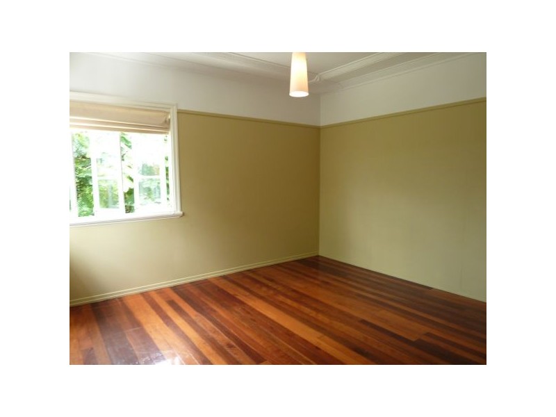 42 Kyrunda Street, Mitchelton QLD 4053