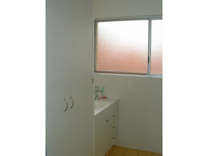 3/380 Milton Road, Auchenflower QLD 4066