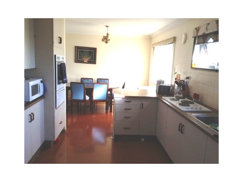 36 Hagman St, Stafford Heights QLD 4053