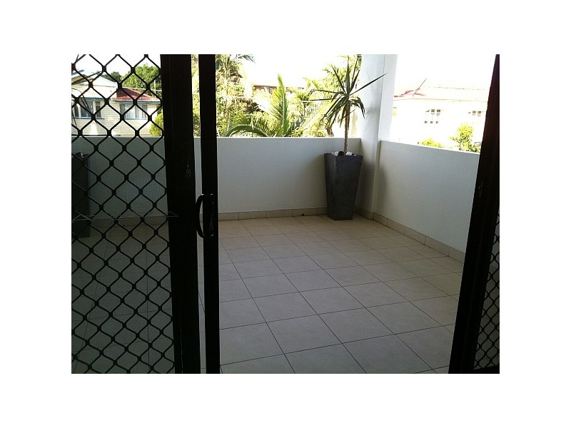 5/8 School Road, Stafford QLD 4053