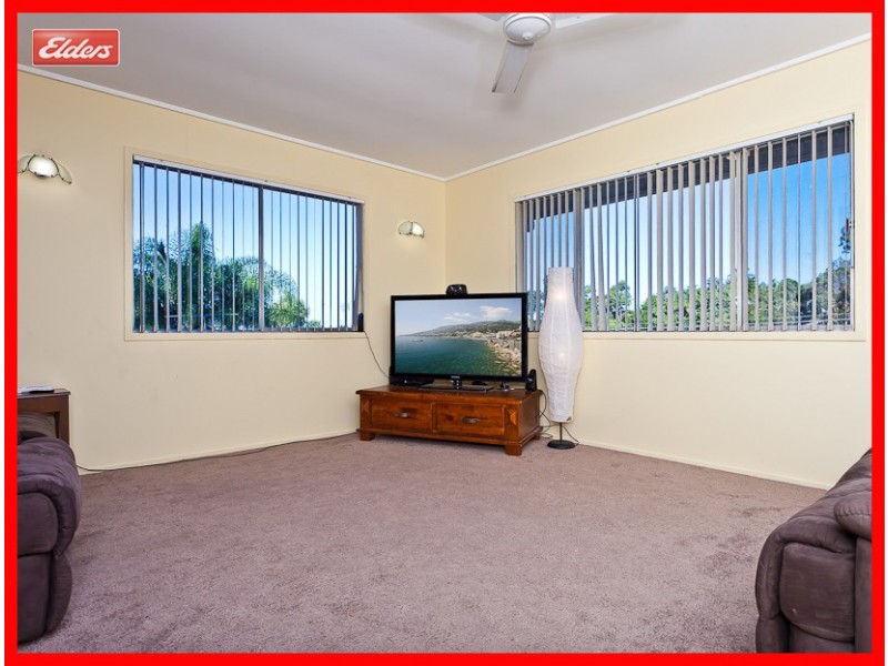 42 Cobbity Crescent, Arana Hills QLD 4054