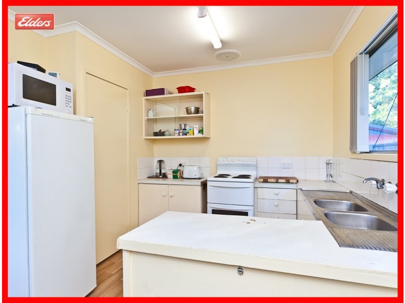 42 Cobbity Crescent, Arana Hills QLD 4054