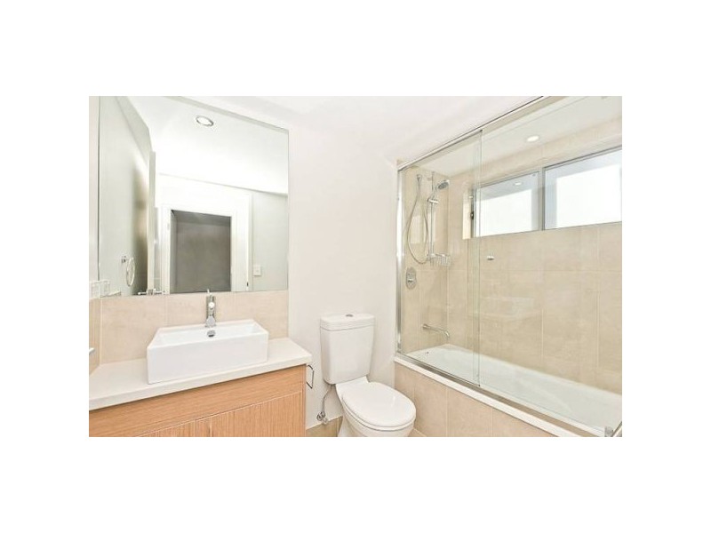 8/610 South Pine Road, Everton Park QLD 4053