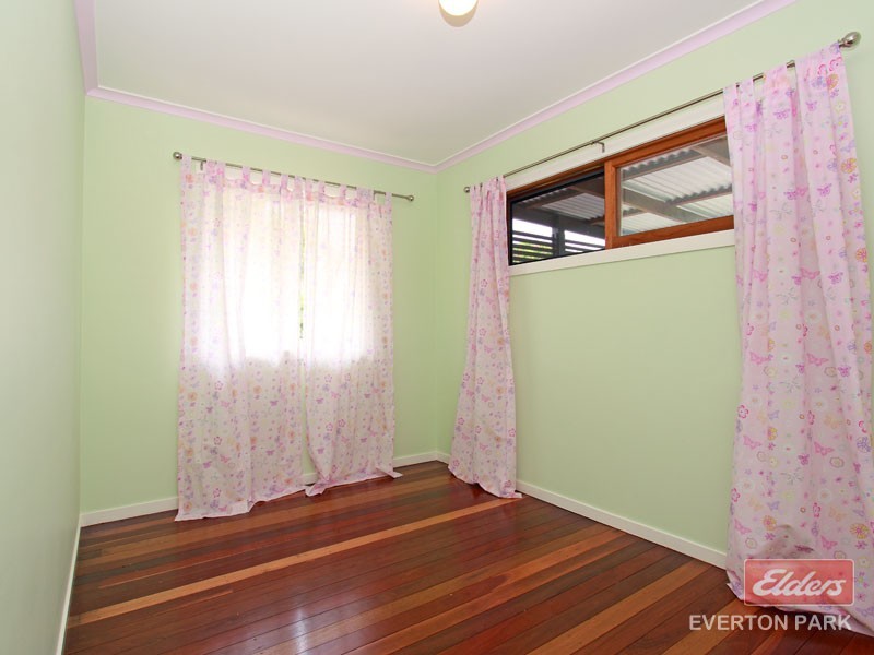 64 Ellerdale St, Aspley QLD 4034