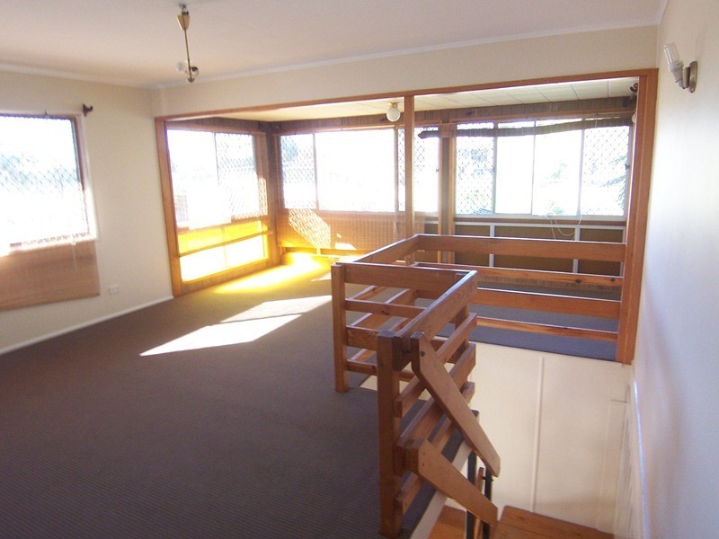 20 Anora Crs, Ferny Grove QLD 4055