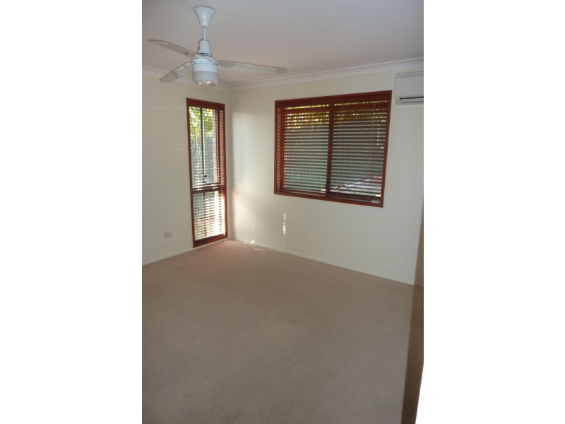 39 Hagman Street, Stafford Heights QLD 4053