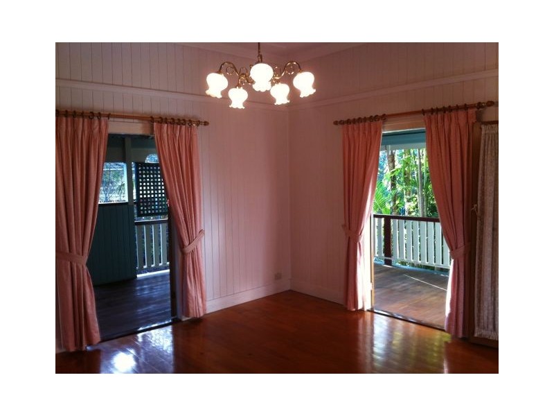 174 Samford Road, Enoggera QLD 4051