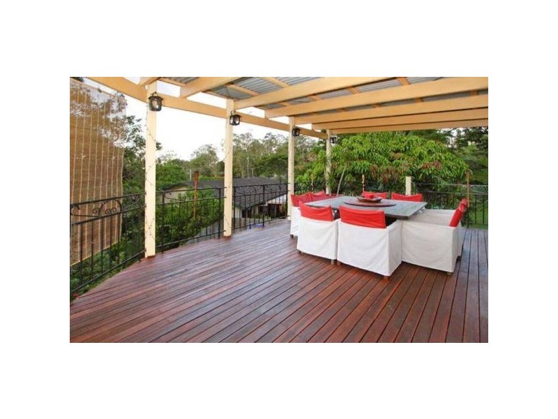 53 Kumbari Crescent, Mitchelton QLD 4053