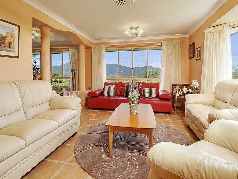 4 Sajla Court, Mount Samson QLD 4520