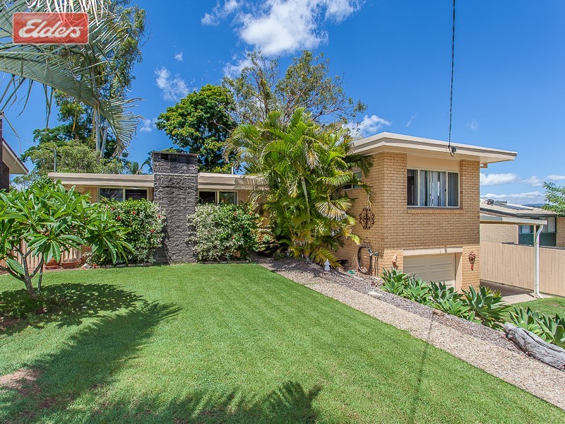 5 Lily Street, Everton Hills QLD 4053