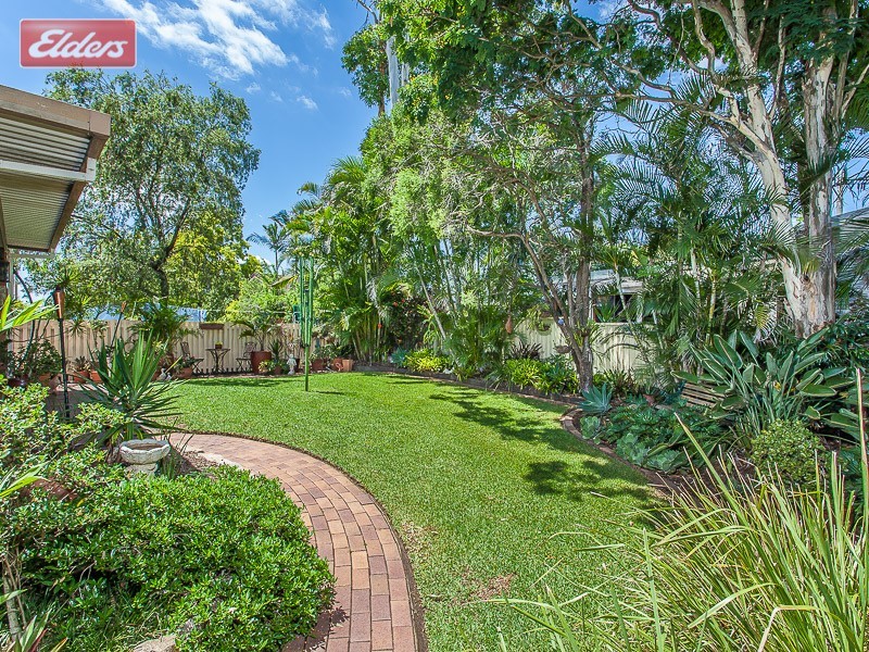 5 Lily Street, Everton Hills QLD 4053