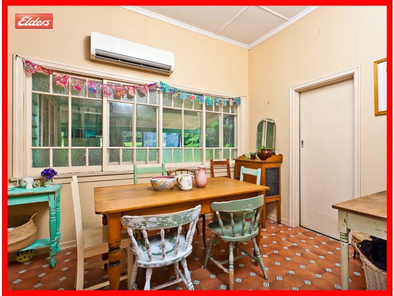 242 Edinburgh Castle Road, Wavell Heights QLD 4012