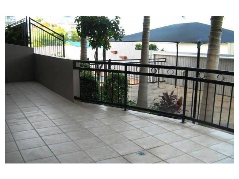 3/188 Mein Street, Scarborough QLD 4020