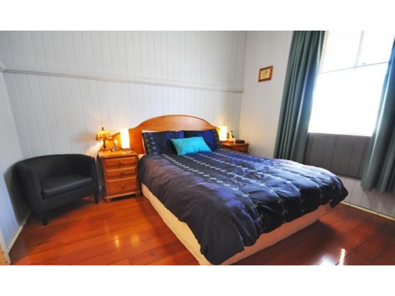 14 Railway Street, Alderley QLD 4051