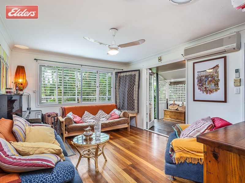 11 Caladenia Ct, Everton Hills QLD 4053