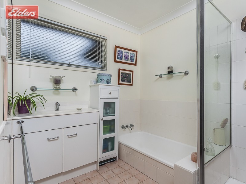 11 Caladenia Ct, Everton Hills QLD 4053
