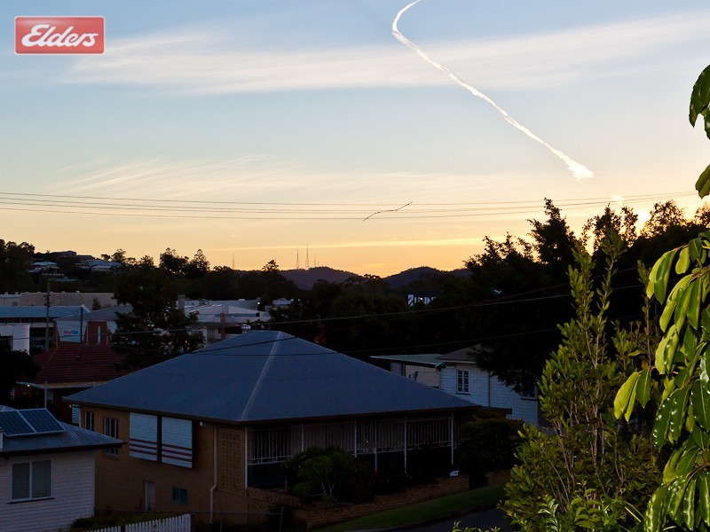 37 Harold Street, Stafford QLD 4053