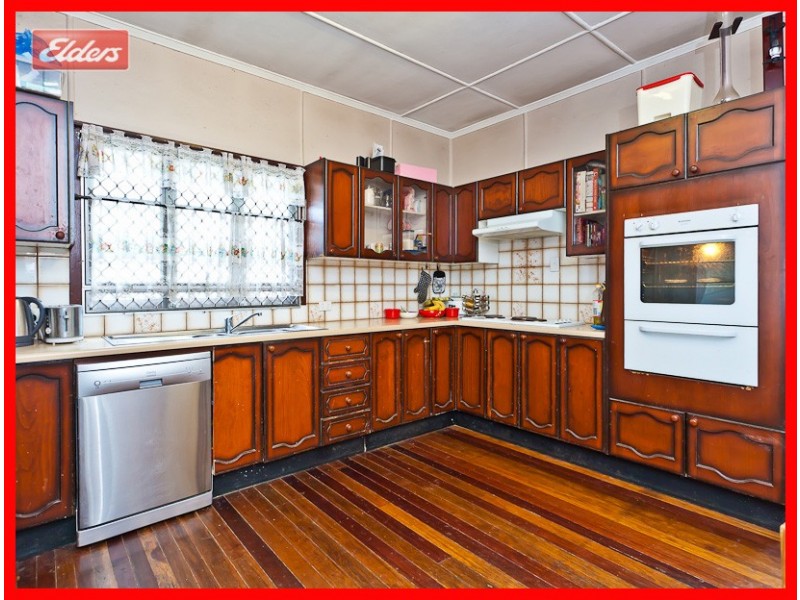 729 South Pine Road, Everton Park QLD 4053