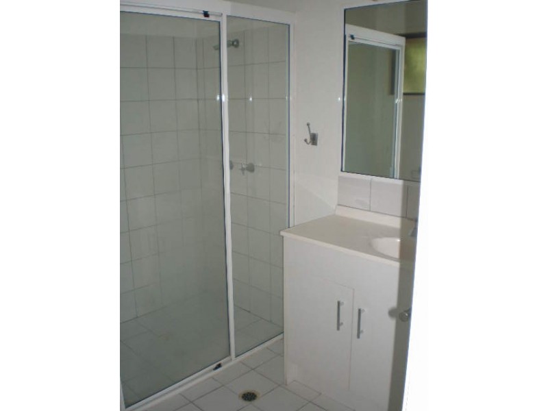 2/38 Dinterra Ave, Ferny Hills QLD 4055