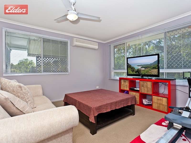 42 Maundrell Terrace, Chermside West QLD 4032