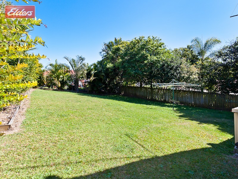 42 Maundrell Terrace, Chermside West QLD 4032