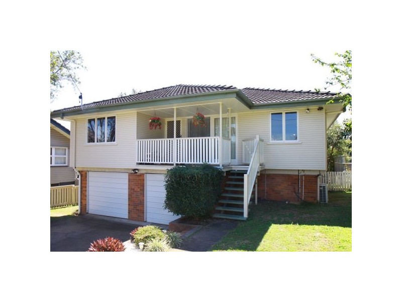 18 Warringah Street, Everton Park QLD 4053
