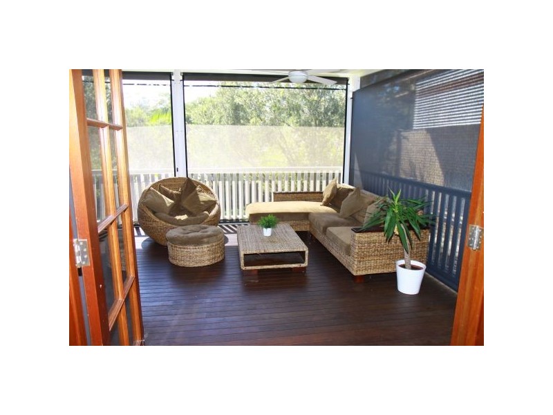 18 Warringah Street, Everton Park QLD 4053