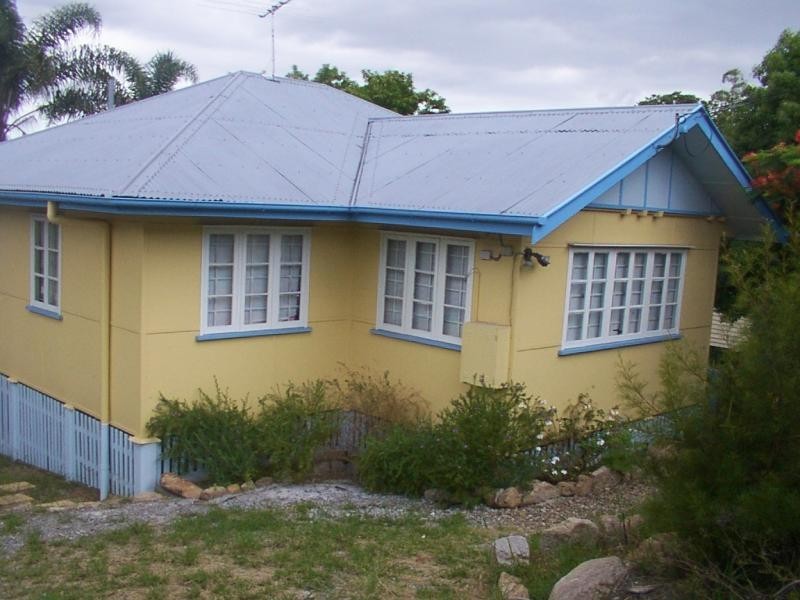 915 Samford Road, Keperra QLD 4054