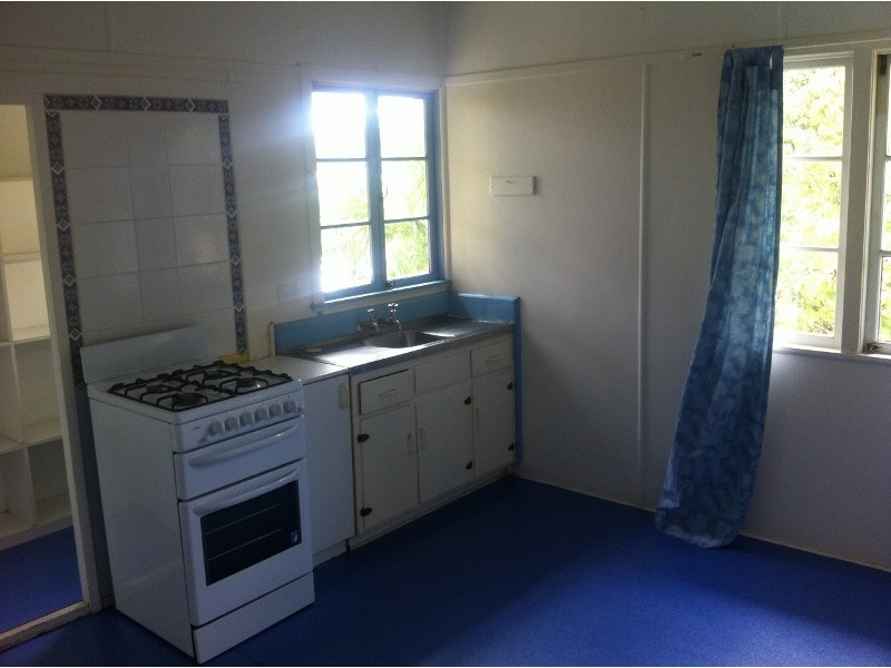 915 Samford Road, Keperra QLD 4054