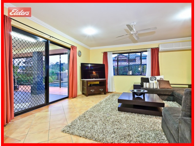 18 Belgenny Way, Mitchelton QLD 4053