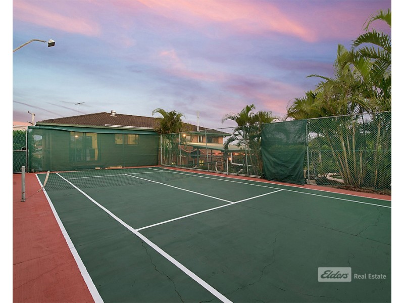 18 McCubbins St, Everton Park QLD 4053