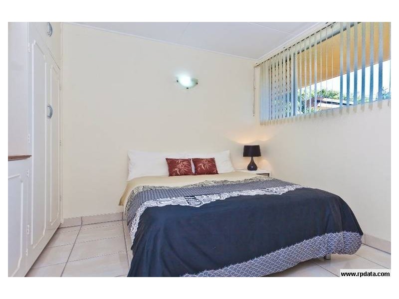 9/40 Prince Edward Parade, Redcliffe QLD 4020