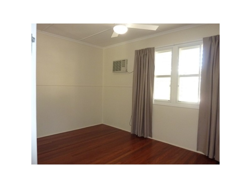 34 Bringelly St, Arana Hills QLD 4054